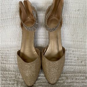 Gold glitter sandals 6.5 women’s Dress shoes